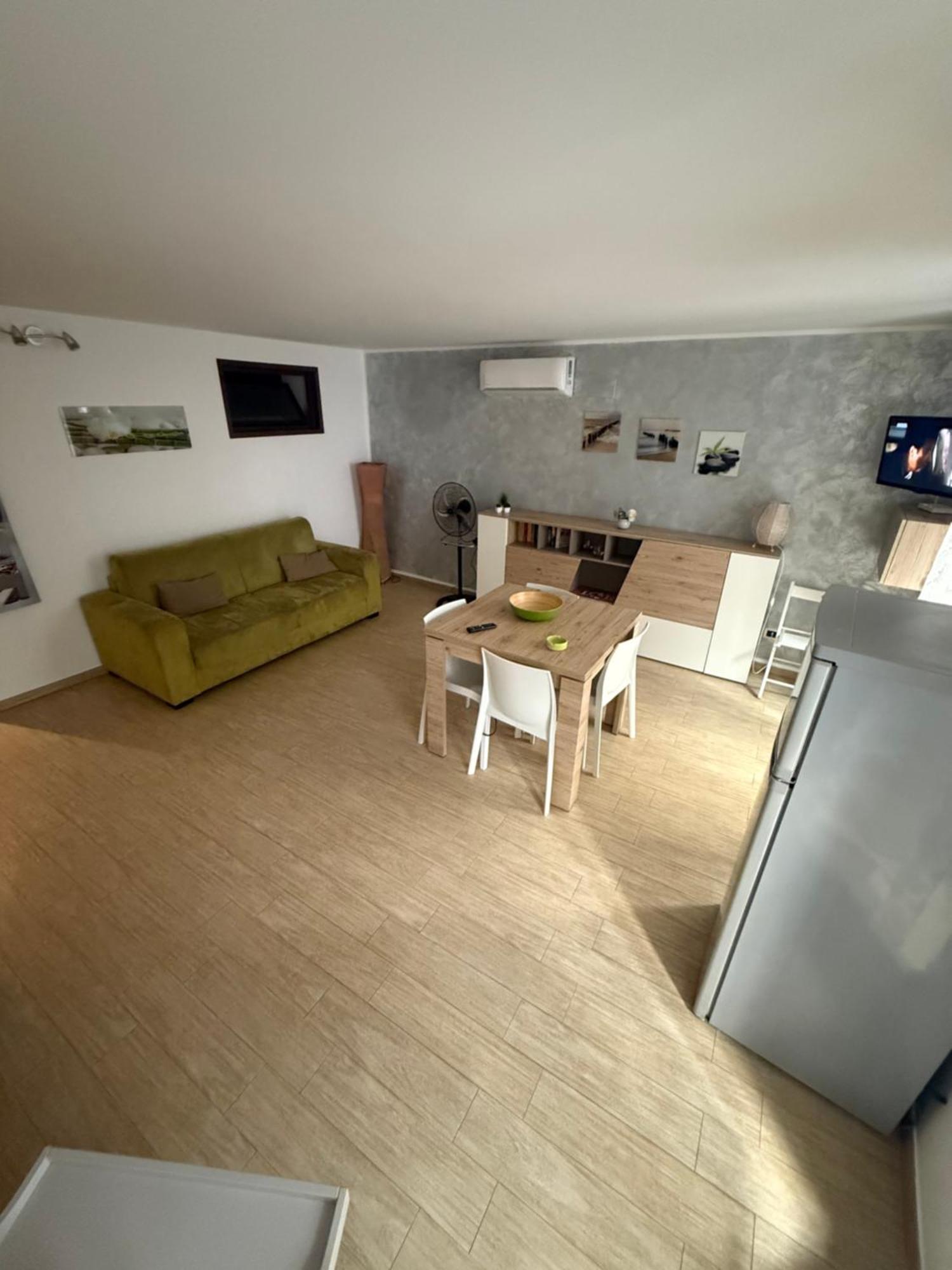 Relax House Apartment เชฟาลู ภายนอก รูปภาพ